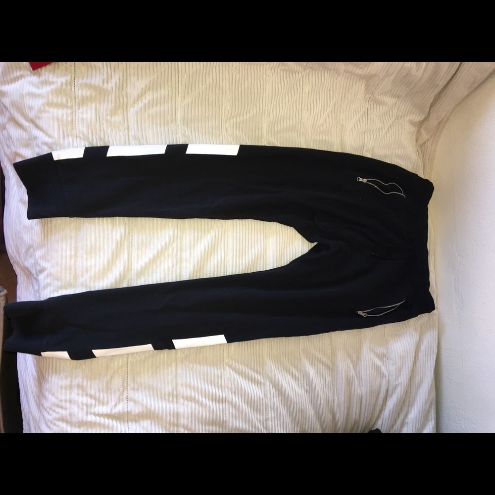 Adidas sweatpants
